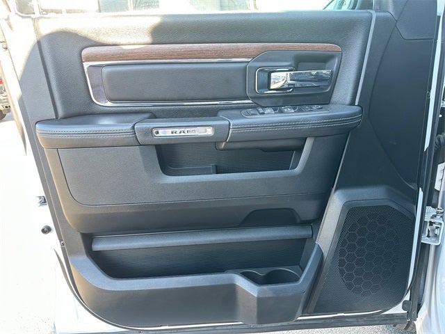 2019 RAM 1500 Classic Laramie