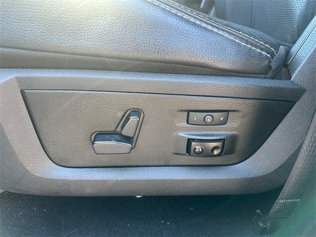 2019 RAM 1500 Classic Laramie