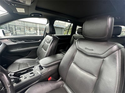 2023 Cadillac XT6 Premium Luxury