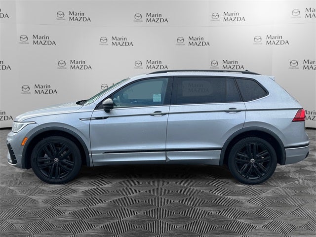 2022 Volkswagen Tiguan 2.0T SE R-Line Black