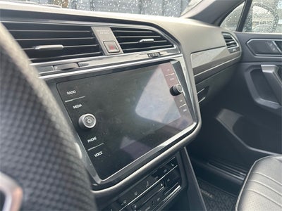 2022 Volkswagen Tiguan 2.0T SE R-Line Black