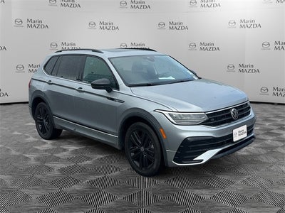 2022 Volkswagen Tiguan 2.0T SE R-Line Black