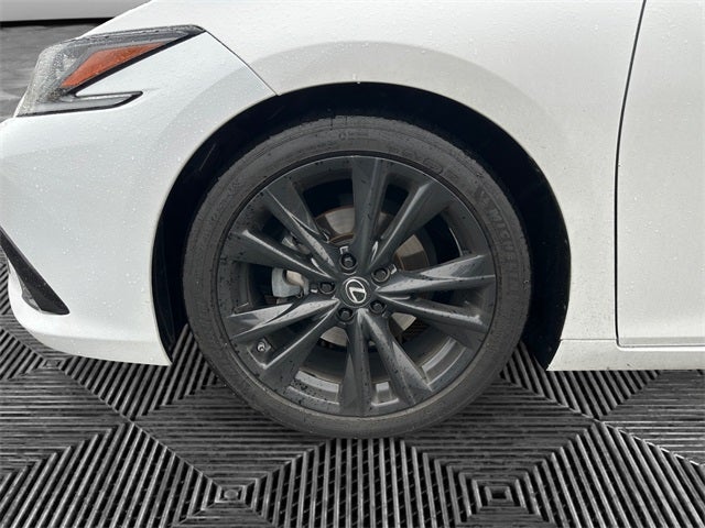 2022 Lexus ES 350 F Sport