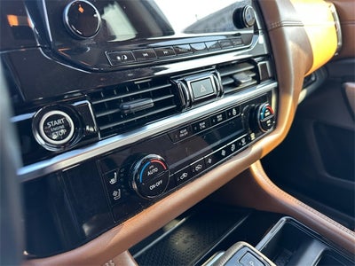 2023 Nissan Pathfinder Platinum