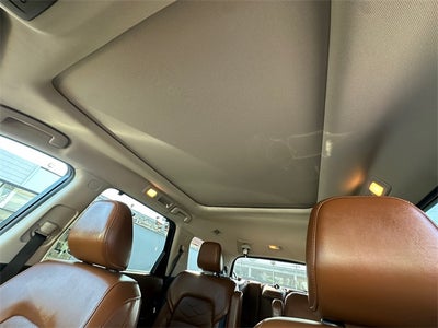 2023 Nissan Pathfinder Platinum