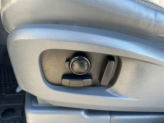 2024 Land Rover Defender 110 X-Dynamic SE