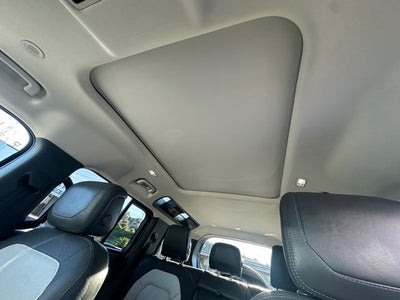 2024 Land Rover Defender 110 X-Dynamic SE