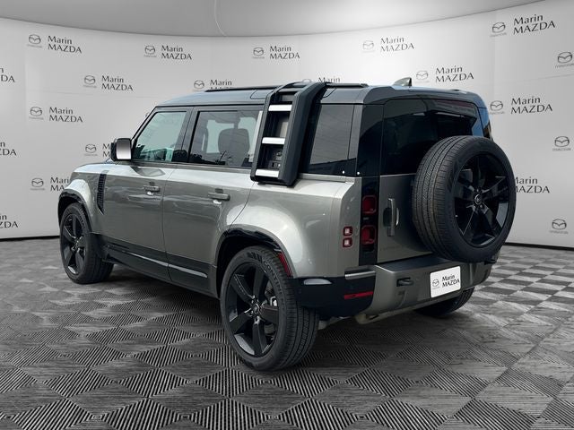 2024 Land Rover Defender 110 X-Dynamic SE
