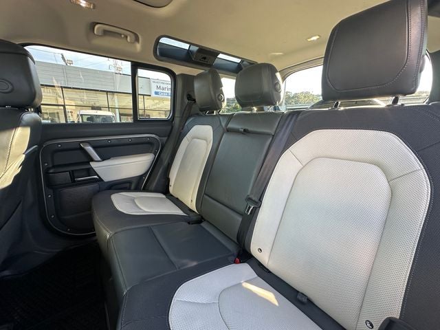 2024 Land Rover Defender 110 X-Dynamic SE