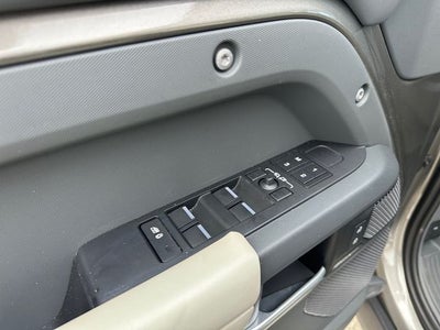 2024 Land Rover Defender 110 X-Dynamic SE