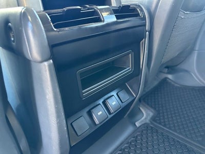 2024 Land Rover Defender 110 X-Dynamic SE