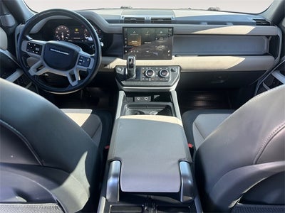 2023 Land Rover Defender 130 X-Dynamic SE