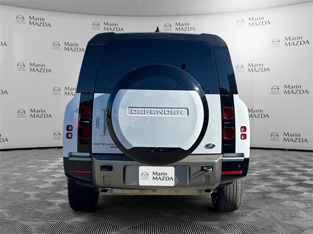 2023 Land Rover Defender 130 X-Dynamic SE