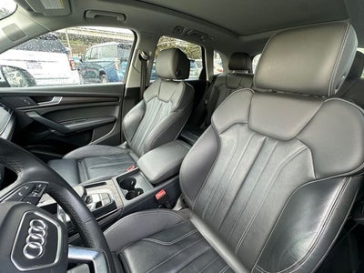 2024 Audi Q5 45 S line Premium quattro