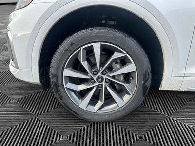 2024 Audi Q5 45 S line Premium quattro
