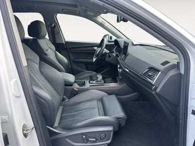 2024 Audi Q5 45 S line Premium quattro