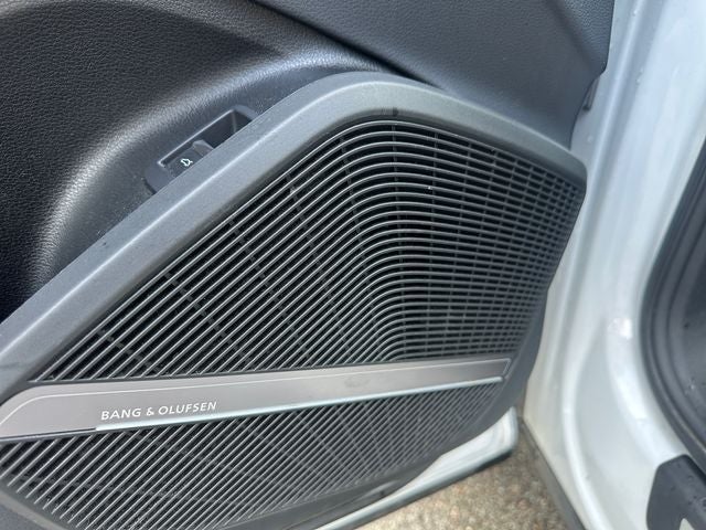 2024 Audi Q5 45 S line Premium quattro