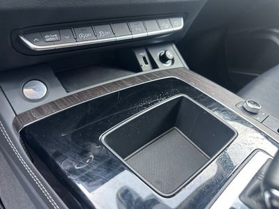 2024 Audi Q5 45 S line Premium quattro