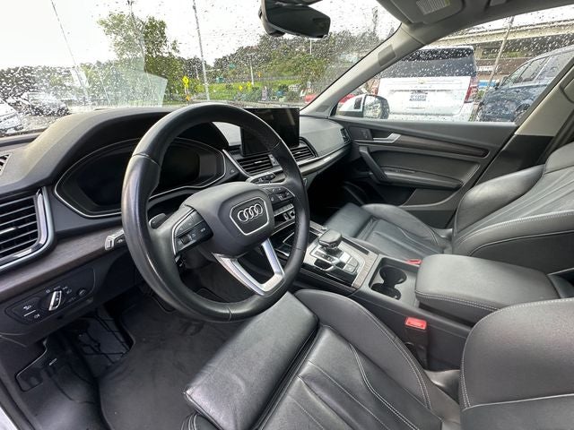 2024 Audi Q5 45 S line Premium quattro