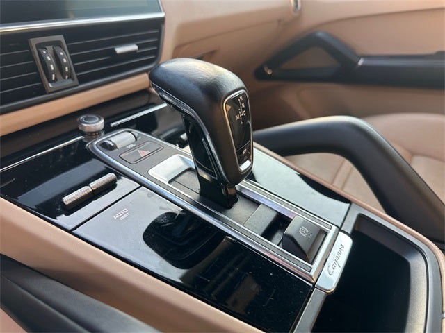 2022 Porsche Cayenne Base