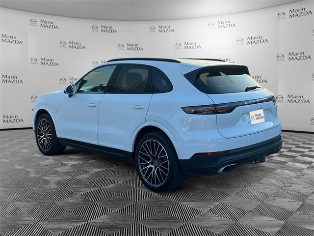 2022 Porsche Cayenne Base