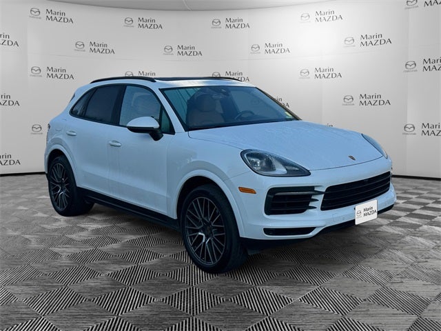 2022 Porsche Cayenne Base