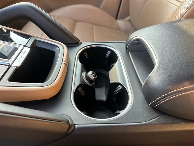 2022 Porsche Cayenne Base