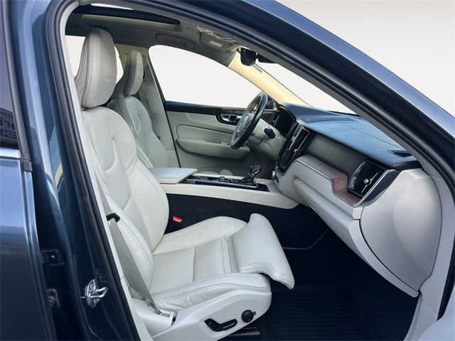 2019 Volvo XC60 T6 Inscription