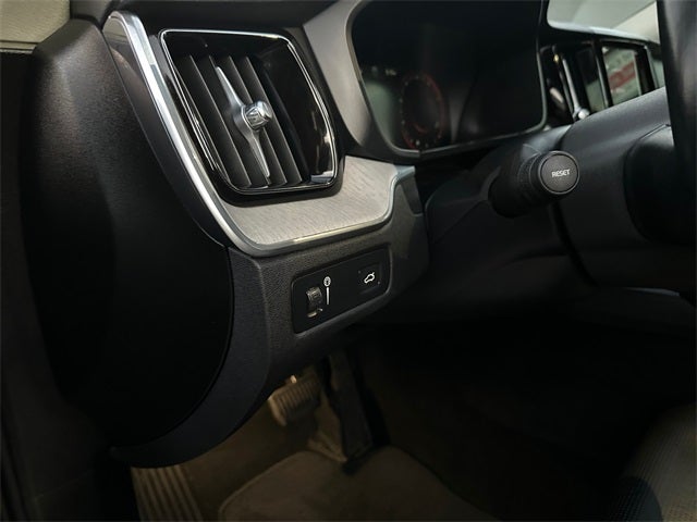 2021 Volvo XC60 T6 Inscription