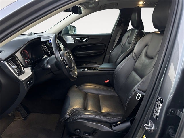 2021 Volvo XC60 T6 Inscription