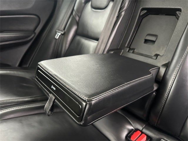 2022 Volvo XC60 B5 Inscription