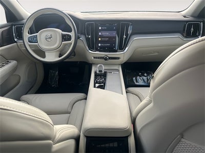 2025 Volvo V60 Cross Country B5 Ultra