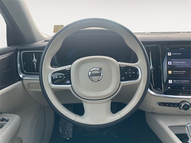 2025 Volvo V60 Cross Country B5 Ultra