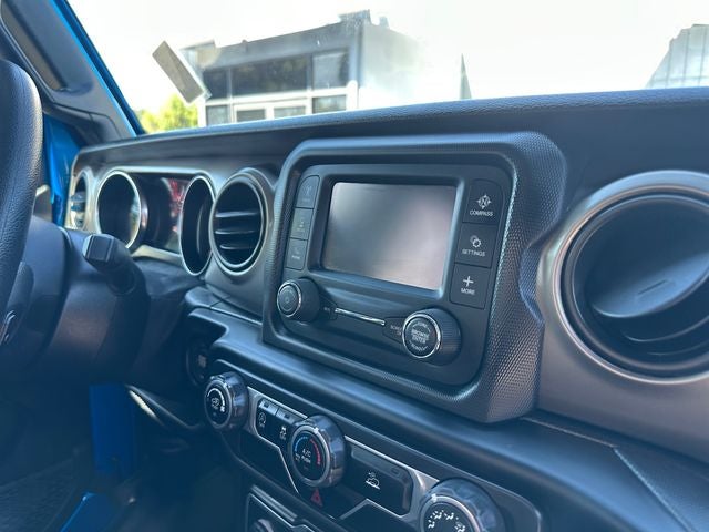 2020 Jeep Gladiator Sport
