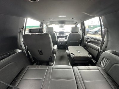 2022 Chevrolet Suburban RST