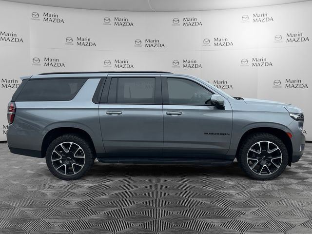 2022 Chevrolet Suburban RST