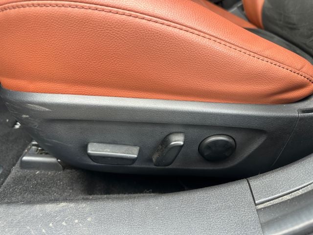 2024 Mazda Mazda3 2.5 Carbon Turbo