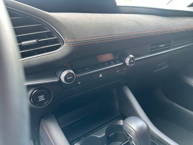 2024 Mazda Mazda3 2.5 Carbon Turbo