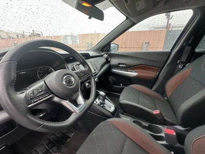 2020 Nissan Kicks SR