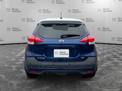 2020 Nissan Kicks SR