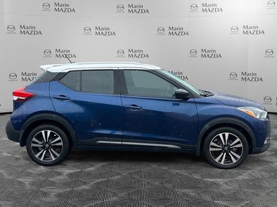2020 Nissan Kicks SR