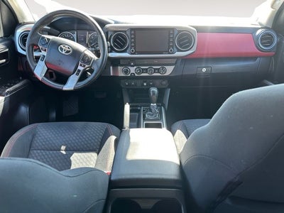 2020 Toyota Tacoma SR5 V6