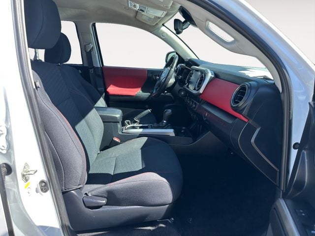 2020 Toyota Tacoma SR5 V6