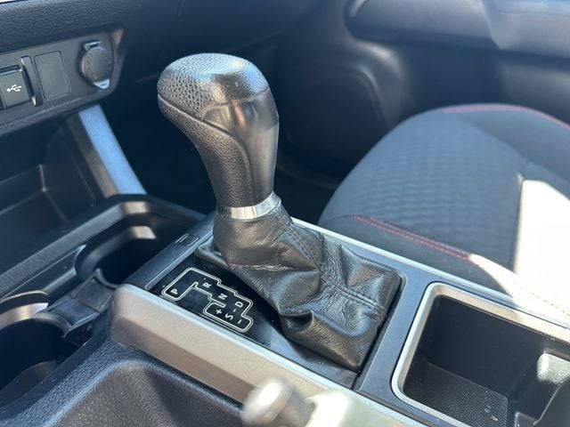 2020 Toyota Tacoma SR5 V6