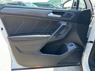 2023 Volkswagen Tiguan 2.0T SEL R-Line