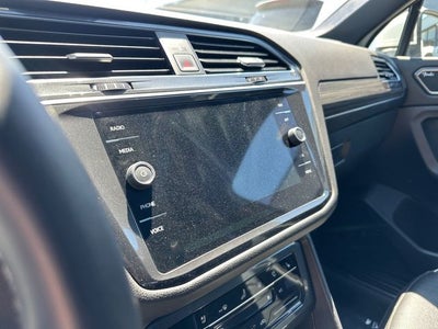 2023 Volkswagen Tiguan 2.0T SEL R-Line