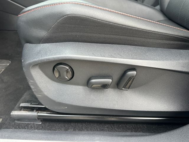 2024 Volkswagen Tiguan 2.0T Wolfsburg Edition