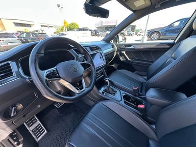 2022 Volkswagen Tiguan 2.0T SE R-Line Black