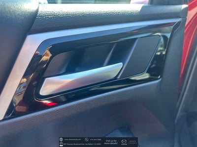 2023 Mitsubishi Outlander PHEV SE