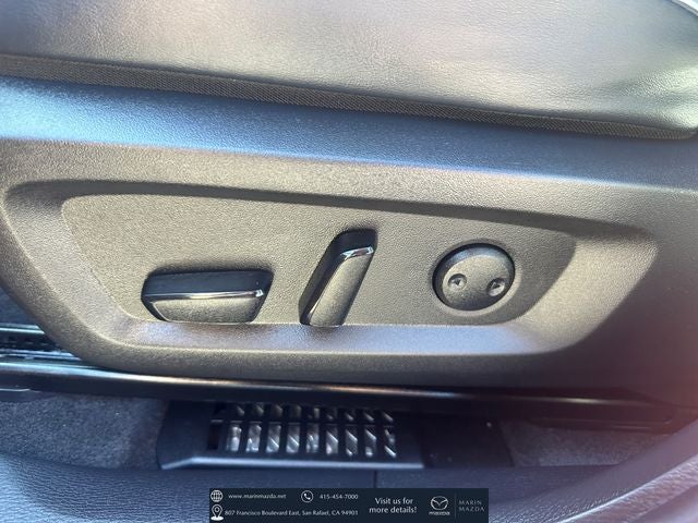 2023 Mitsubishi Outlander PHEV SE